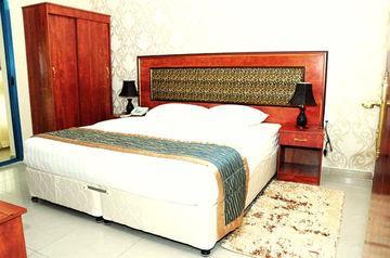 Sky Ways Hotel Дубай Экстерьер фото